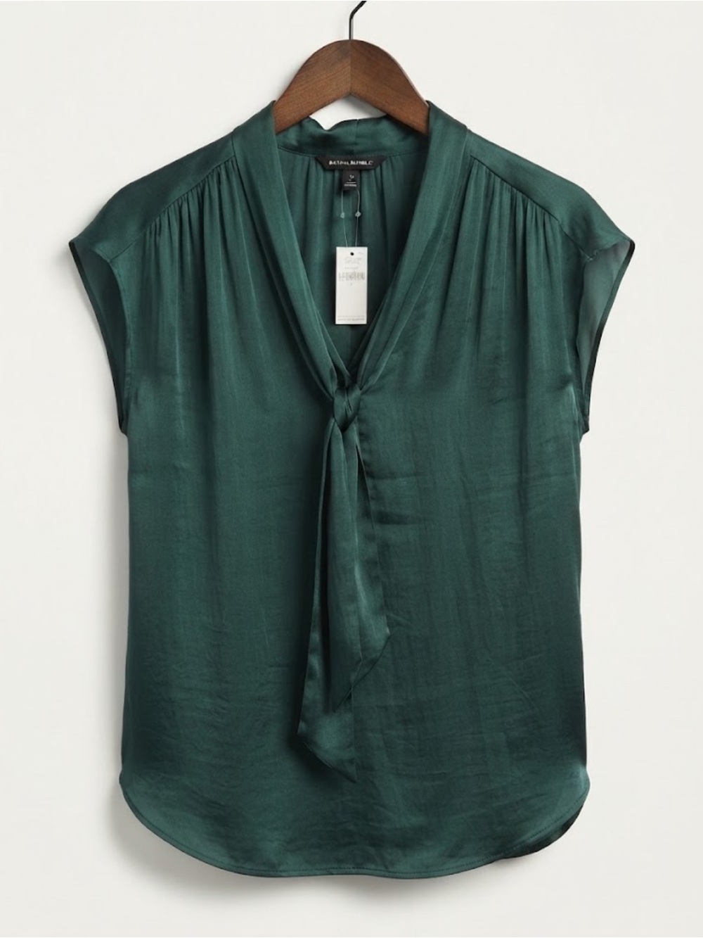 NWT - Banana Republic Forest Green Tie-Neck Cap Sleeve Blouse